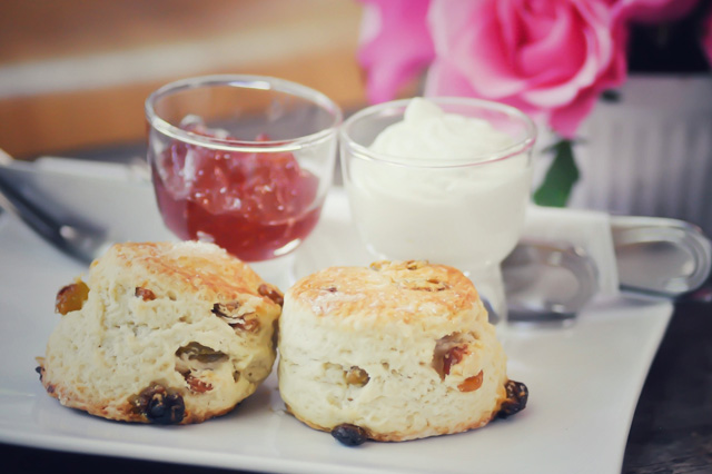 cream-tea-2